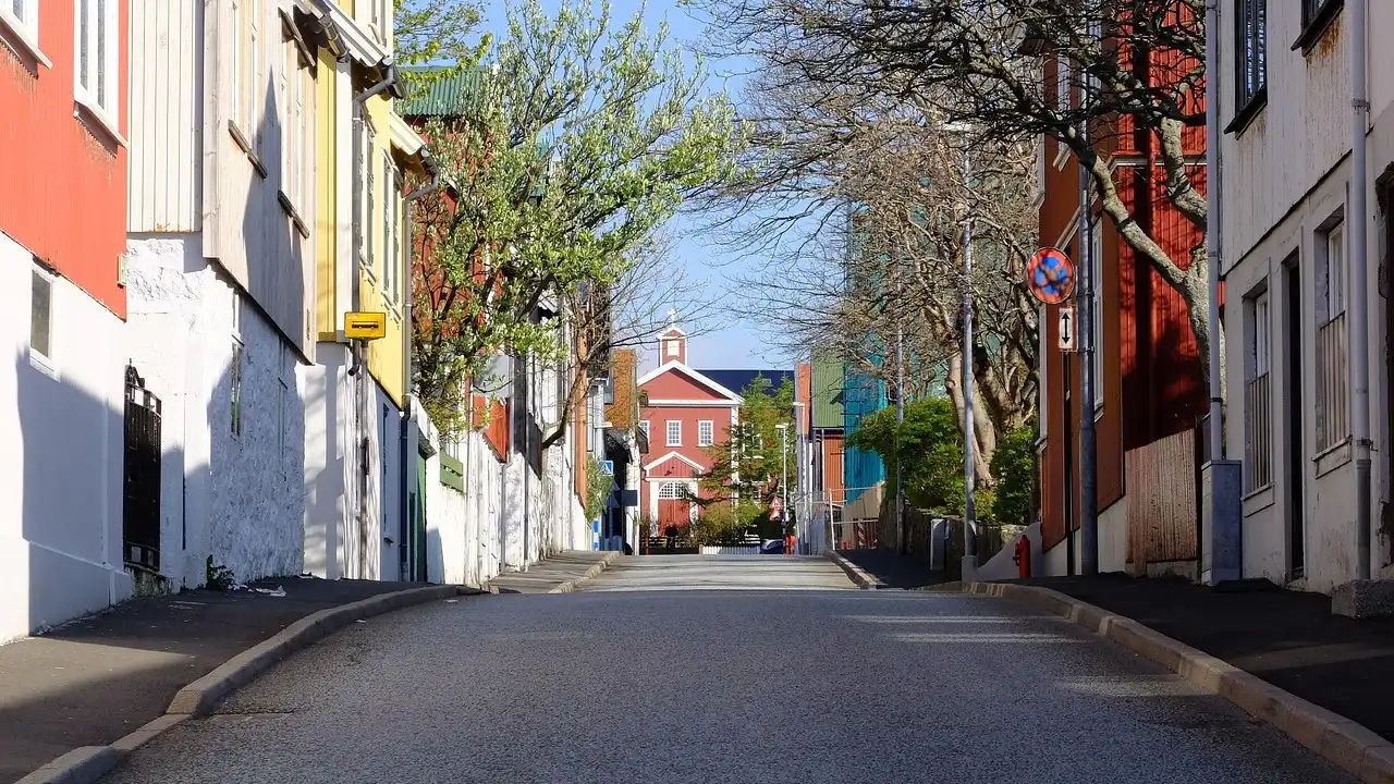 20+ Common Faroese Greetings And Phrases For Beginners